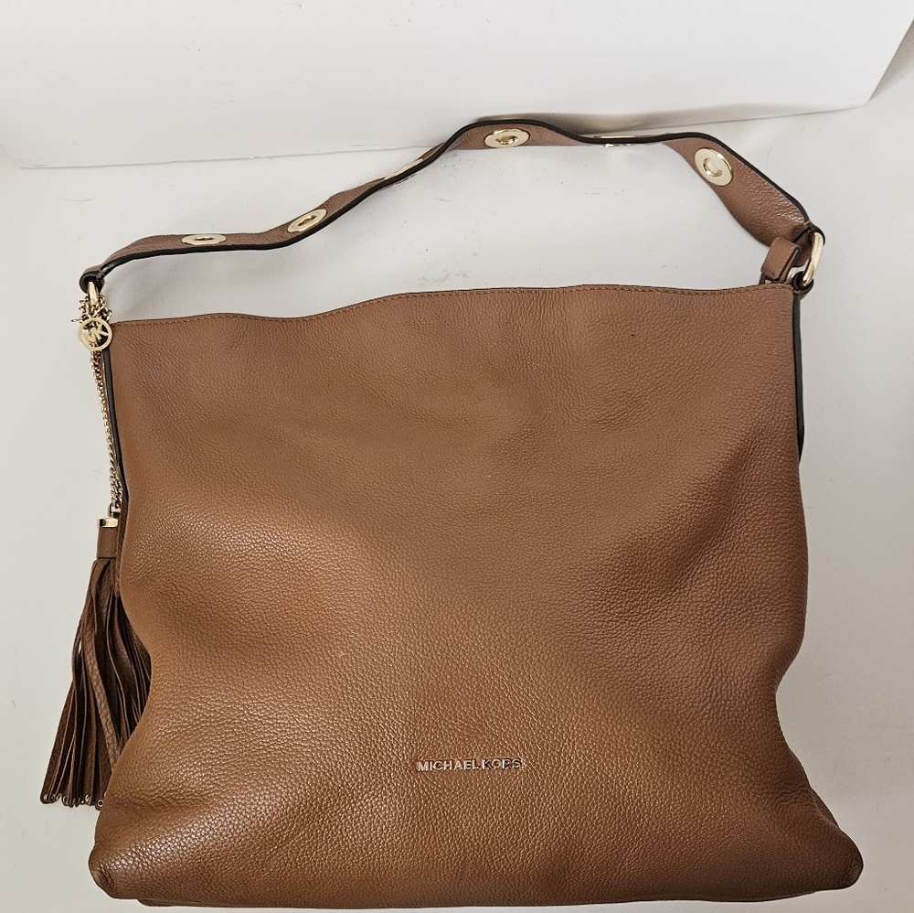 Michael Kors Brooklyn Large Shoulder Bag - Acorn Brown